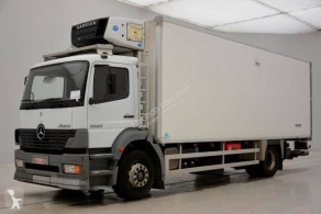MercedesAtego1823
