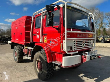 camion autospecială-cisternă stingere incendii de pădure Renault