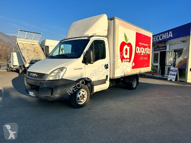 Fourgon Utilitaire Iveco Daily Daily C A Occasion N