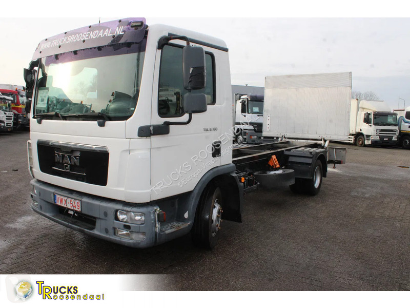 Camion MAN 8.180 + Euro 5 + Dhollandia LIFT