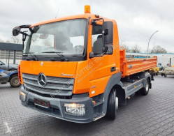 camion tri-benne Mercedes