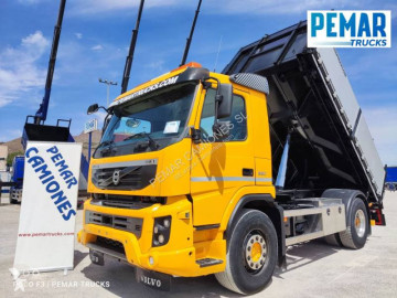 Camión benne TP Volvo