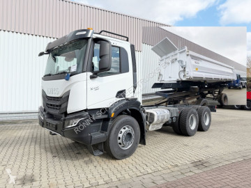 Camion ribaltabile trilaterale nuovo