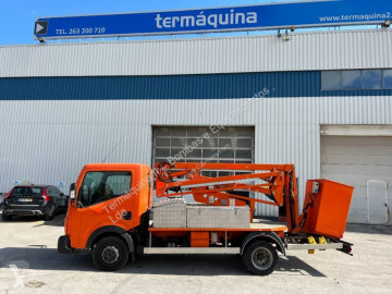 Camion nacelle Renault