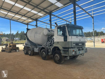 camion betoniera cu rotor/ Malaxor Iveco