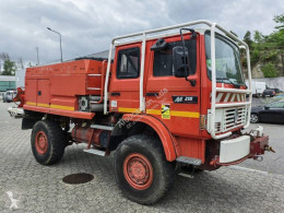 camion autospecială-cisternă stingere incendii de pădure Renault