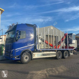 Camion rideaux coulissants Volvo FE 320 à vendre Allemagne Lahr