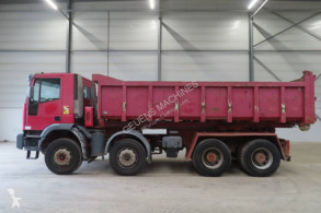 camion Iveco Eurotrakker 440 + container