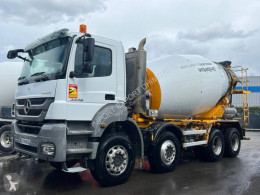 camion betoniera cu rotor/ Malaxor Mercedes