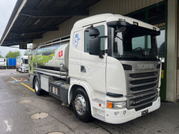 camion cisternă transport alimente Scania
