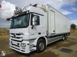 MercedesActros2546
