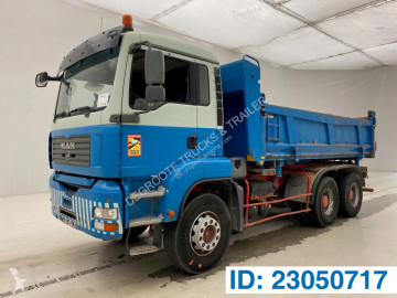 Camion bi-benne MAN
