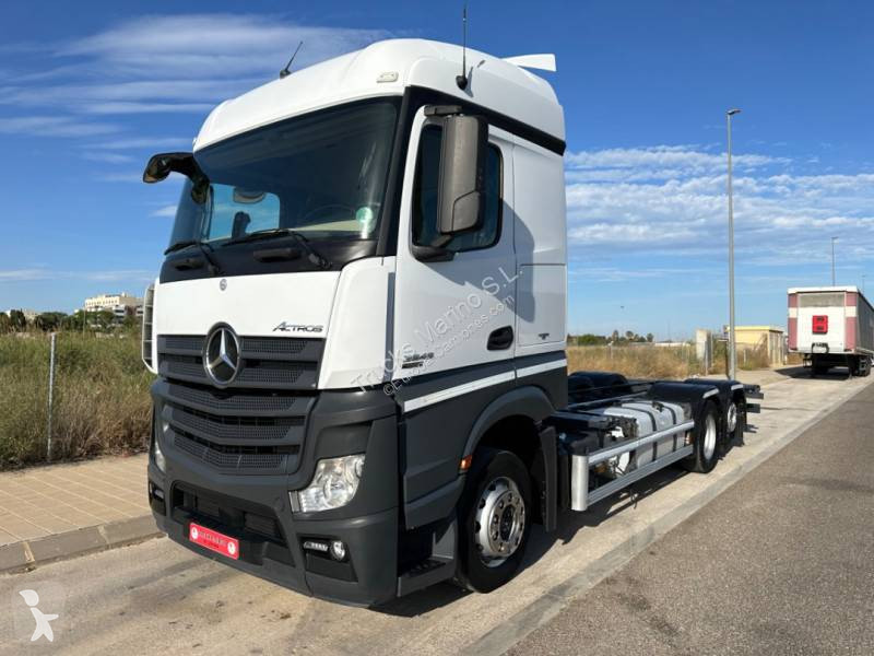 Mercedes Benz Actros 2544