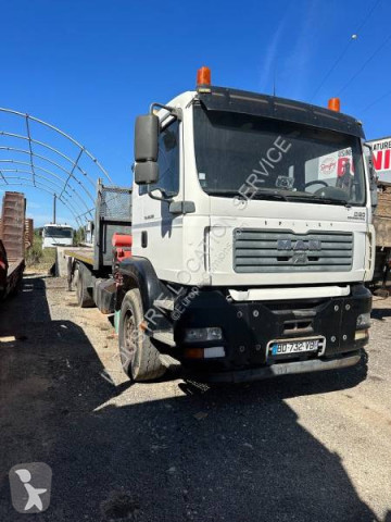 Camion plateau MAN