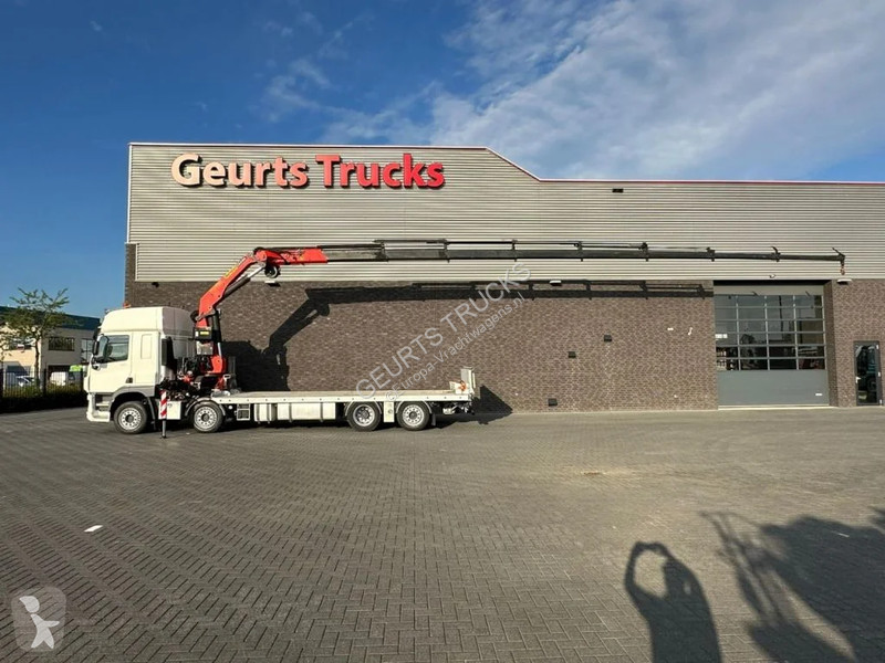 Camion DAF CF 450 8X2 OPRIJWAGEN/MACHINE...