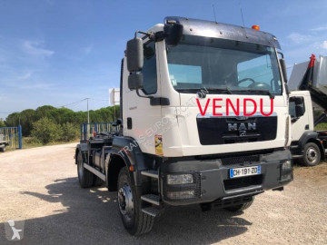 Camion polybenne MAN