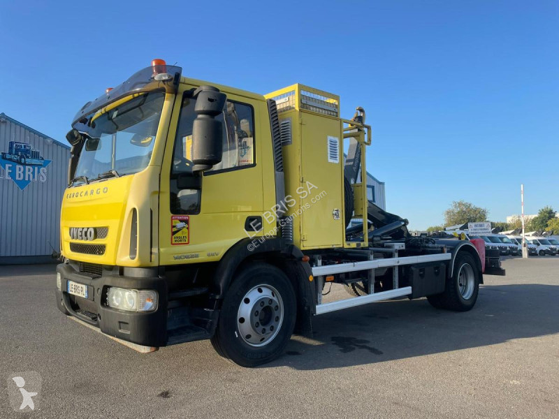 Camion Iveco 140E22