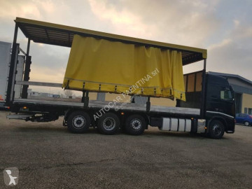 Camion savoyarde Volvo