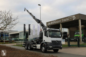 Camion grue AK 3740