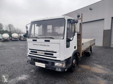 Camion plateau Iveco