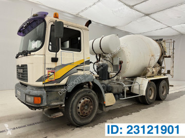 Camion béton toupie / Malaxeur MAN