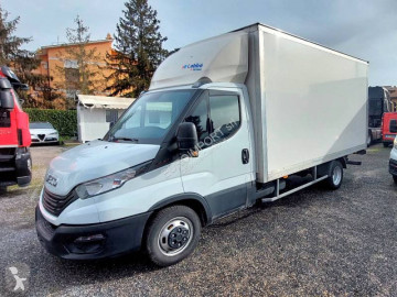 Camion fourgon polyfond Iveco