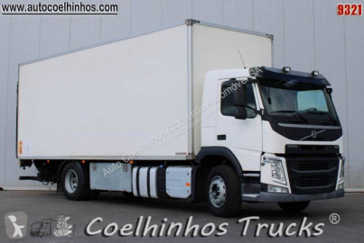 Camion fourgon Volvo