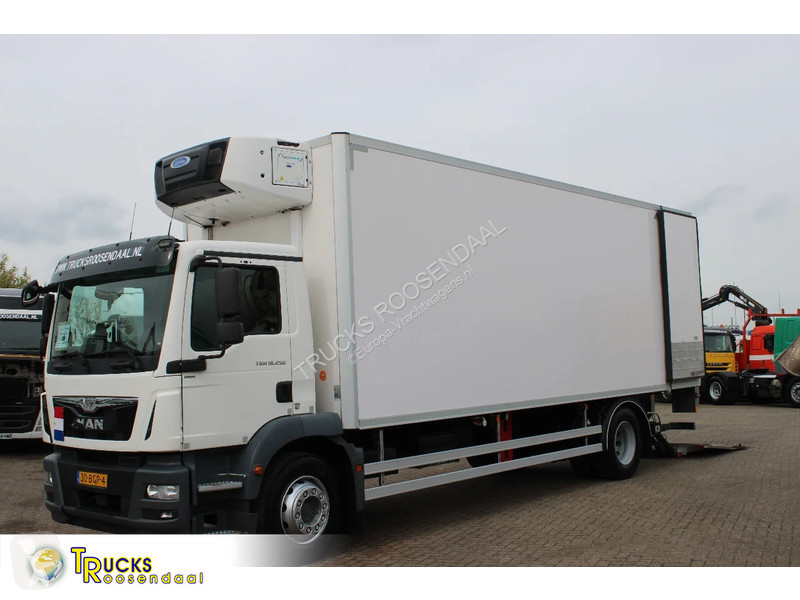 Kamion MAN 18.250 + EURO 6 + CARRIER + LIFT