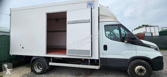 Camión Iveco Daily 70C18