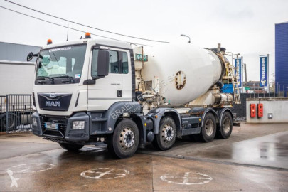 Camion béton toupie / Malaxeur MAN