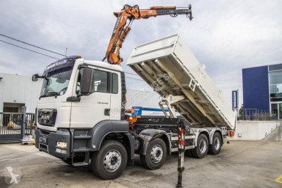 Camion benne MAN