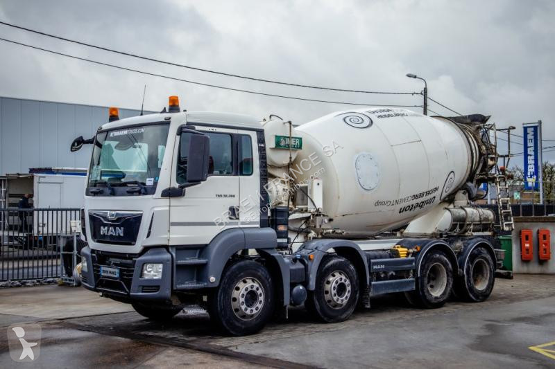 Camion MAN 32.360 BB+MIXER 9M³