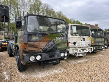 Camion militaire Renault