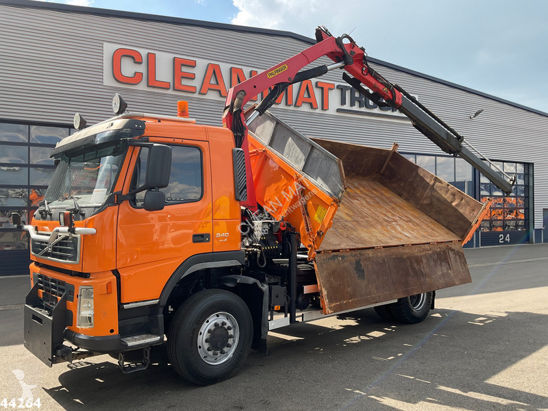 Camion Volvo 340 4x4 Palfinger 10 Tonmeter...