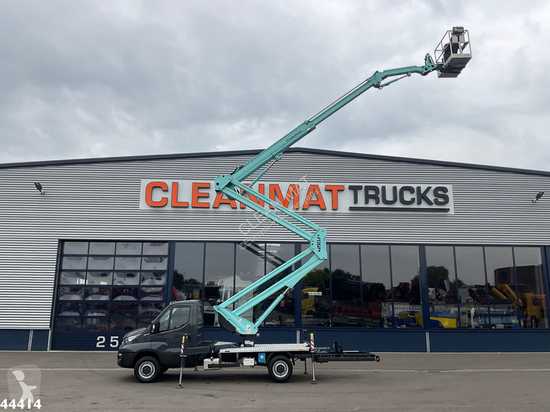 Camion Iveco 35S12 20 Meter hoogwerker + JIB...