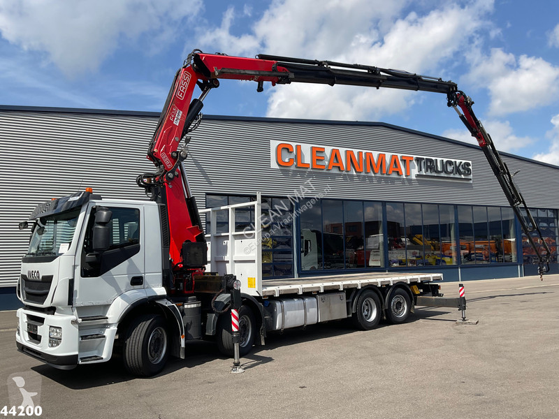 Camion Iveco AD320S46Y Euro 6 Fassi 45 Tonmeter...