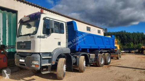 Camion benne MAN