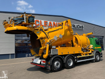 Camion aspirateur Mercedes