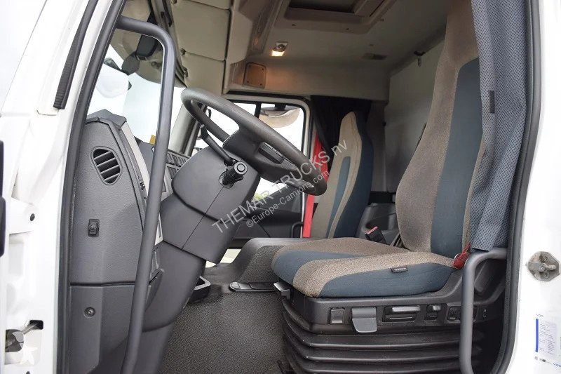 Camion Volvo 320