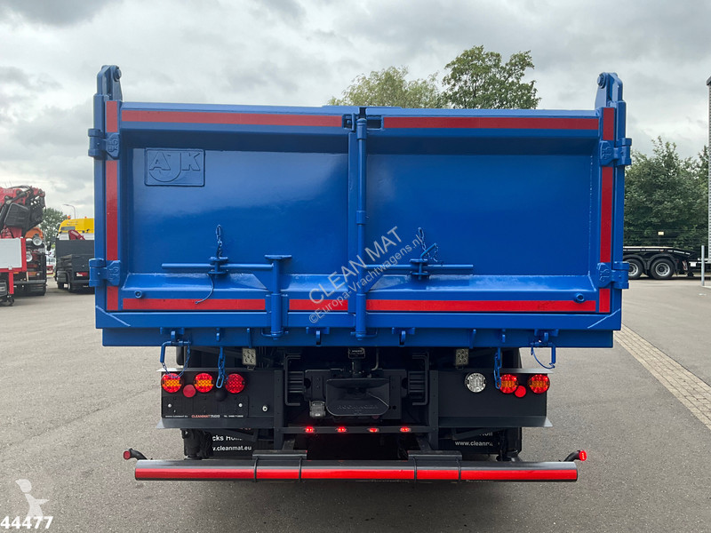 Kamion Volvo 540 8x4 Euro 6 Fassi 36 Tonmeter...