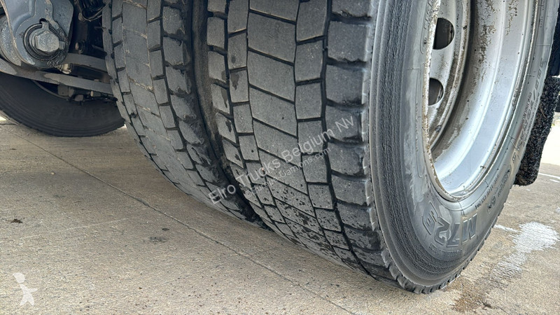 Camion Volvo FL 260 (LIFT 2000 KG / PERFECT...