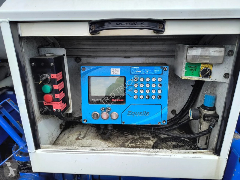 Camion Renault 310 DXI CARBURANT / FUEL 13500L...