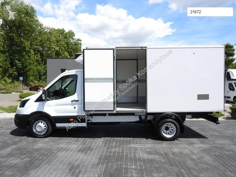 Autoutilitară Ford TRANSIT CHŁODNIA KONTENER...