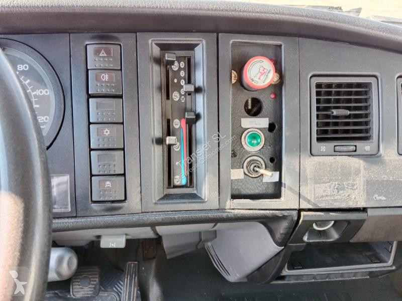 Camion Nissan 165