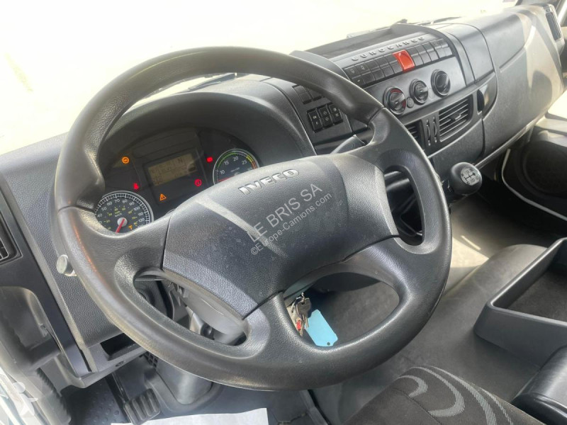 Camion Iveco 150E28