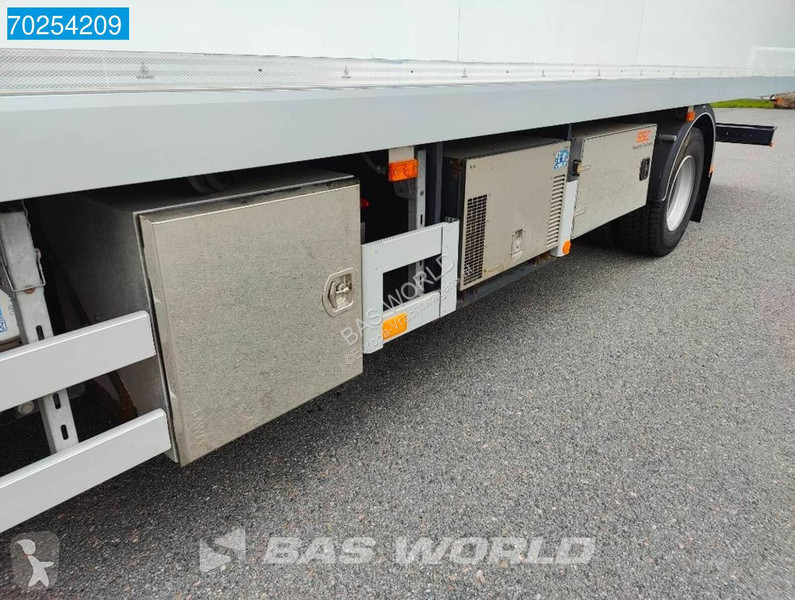 Camion Volvo 250 4X2 Like NEW! Exhibition truck...