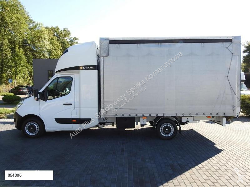 Vrachtwagen Renault MASTER PLANDEKA 8 PALET...