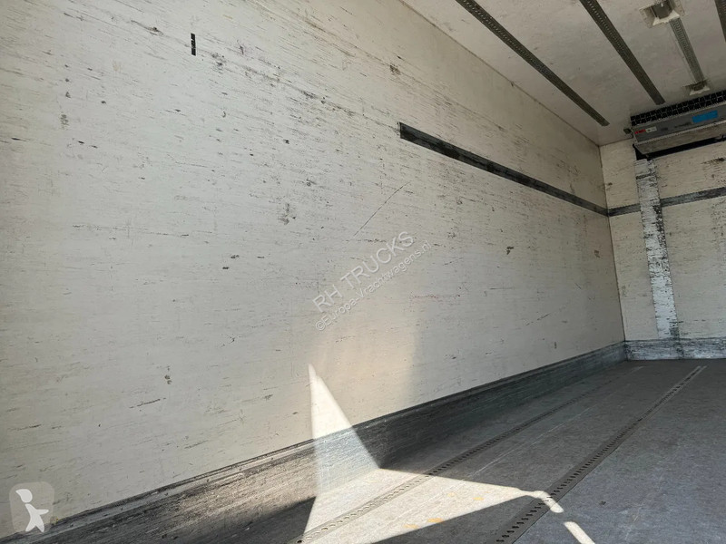 Kamion Volvo 12420 4X2 EURO 3+ BURG HANGER +...