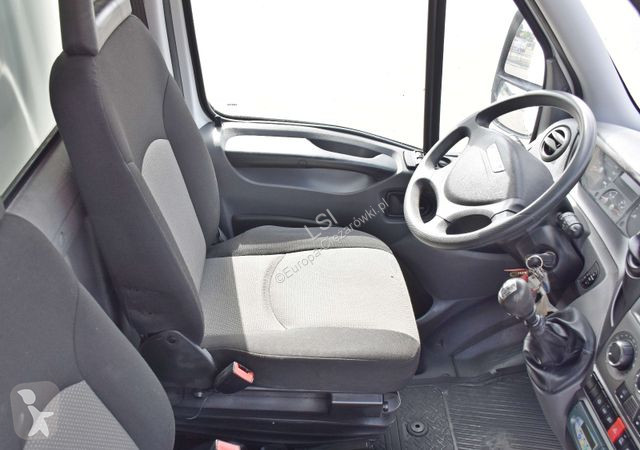 Camião Iveco DAILY 35S13 * Kühlkoffer * TOPZUSTAND