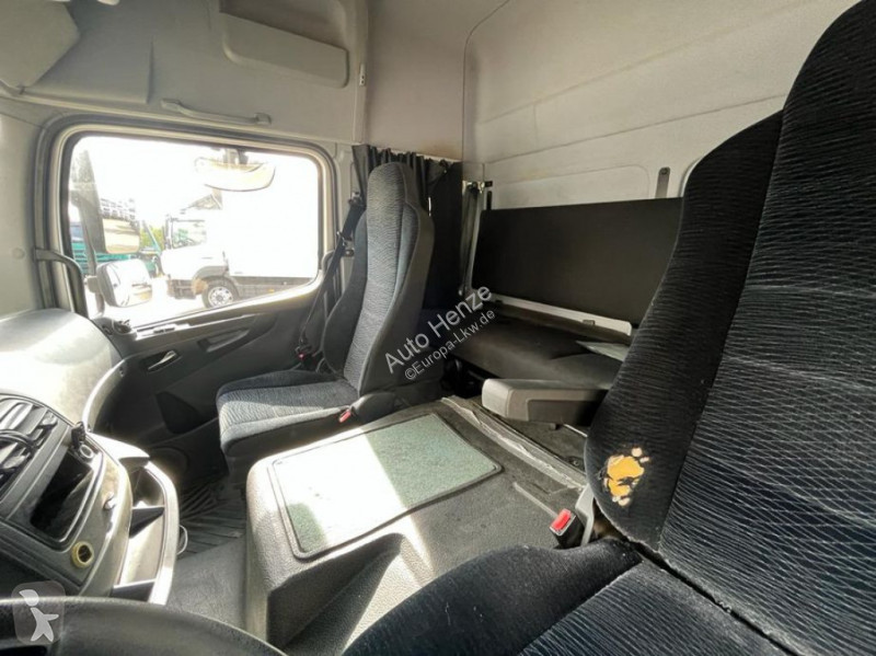 Kamion Mercedes Atego 818 L Möbelkoffer LBW...